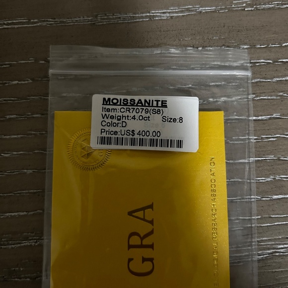 GRA Moissanite 4 cart Engagement Ring Special occasions, Class D - Picture 12 of 13